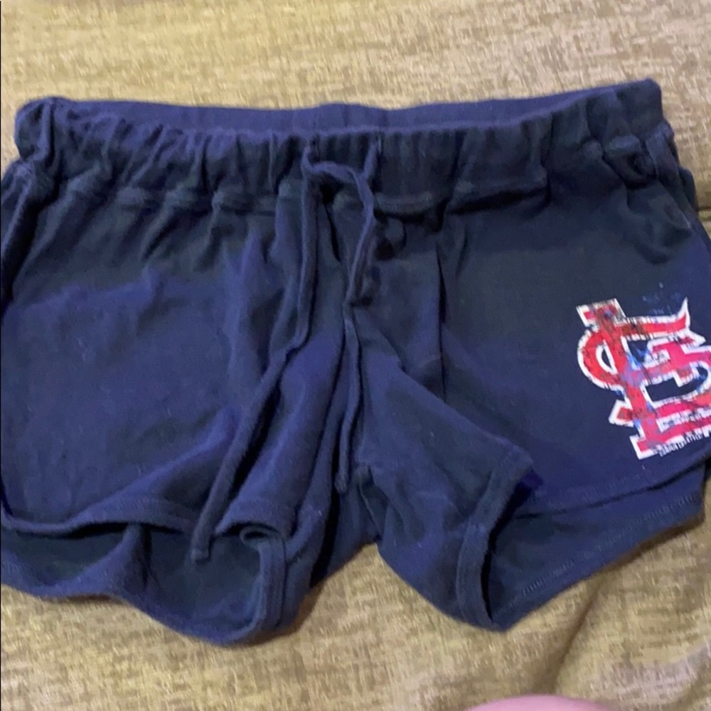 Stl cardinals shorts